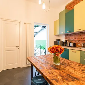  Albergue First